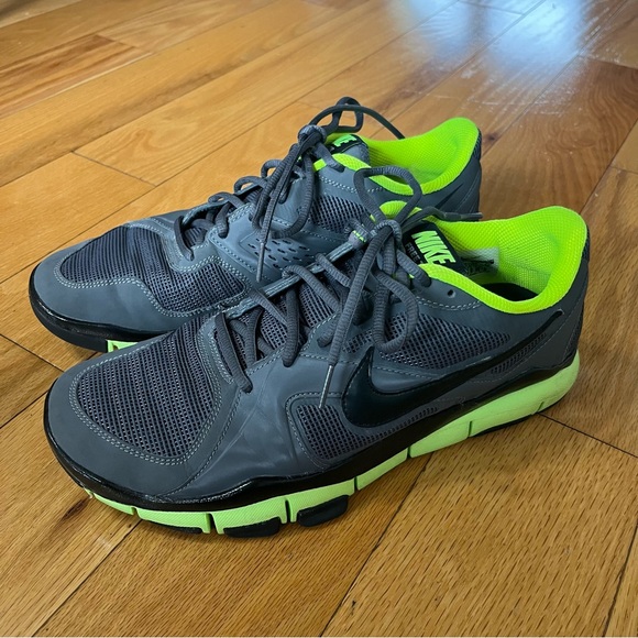 Nike Other - Nike Free TR Charcoal and Lime Size 10